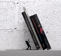 Bokstöd Falling books